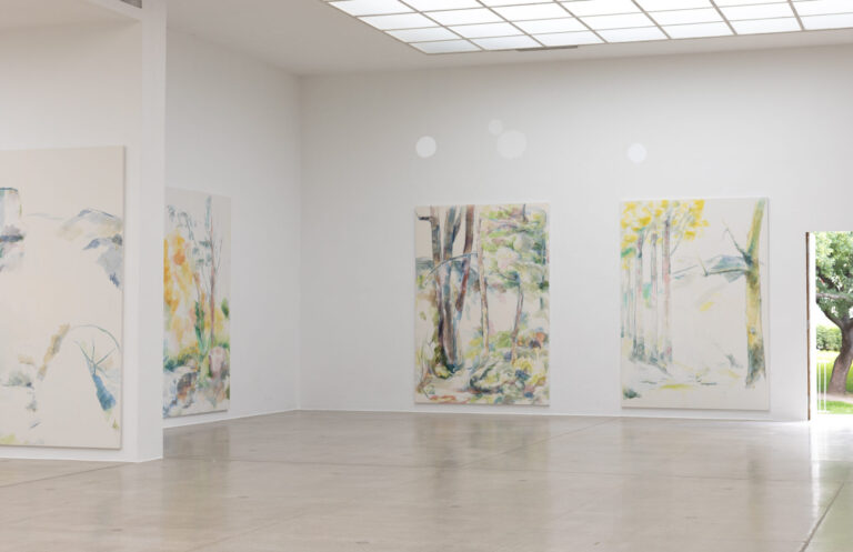 Ariane Mueller. Ausstellungsansicht Secession 2025 © Oliver Ottenschlaeger